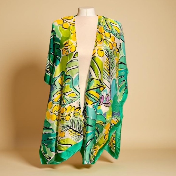 Kimono palm printed kimono has a satin feel Styline New Boutique - Picture 8 of 11